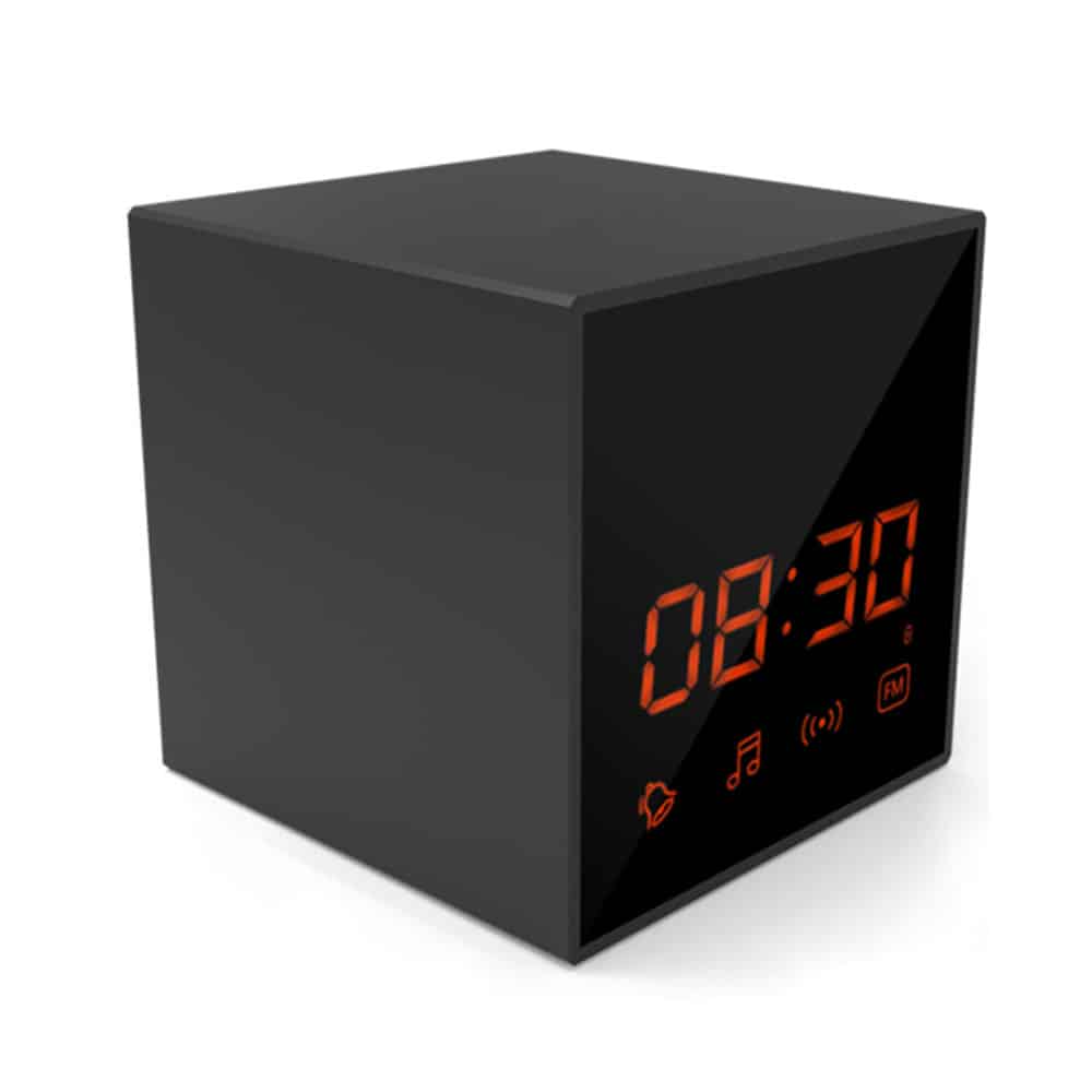 P68藍牙喇叭收音機時鐘攝影機